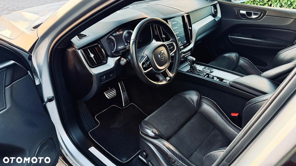 Volvo XC 60 - 8