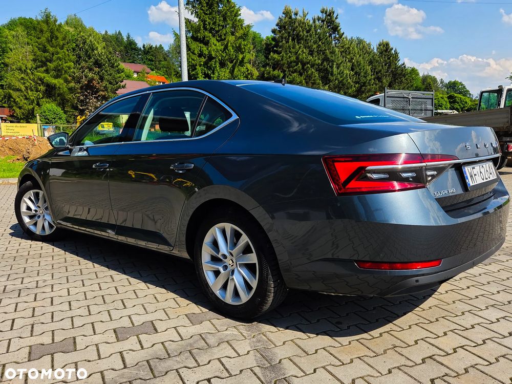 Skoda Superb 2.0 TSI Ambition DSG - 4
