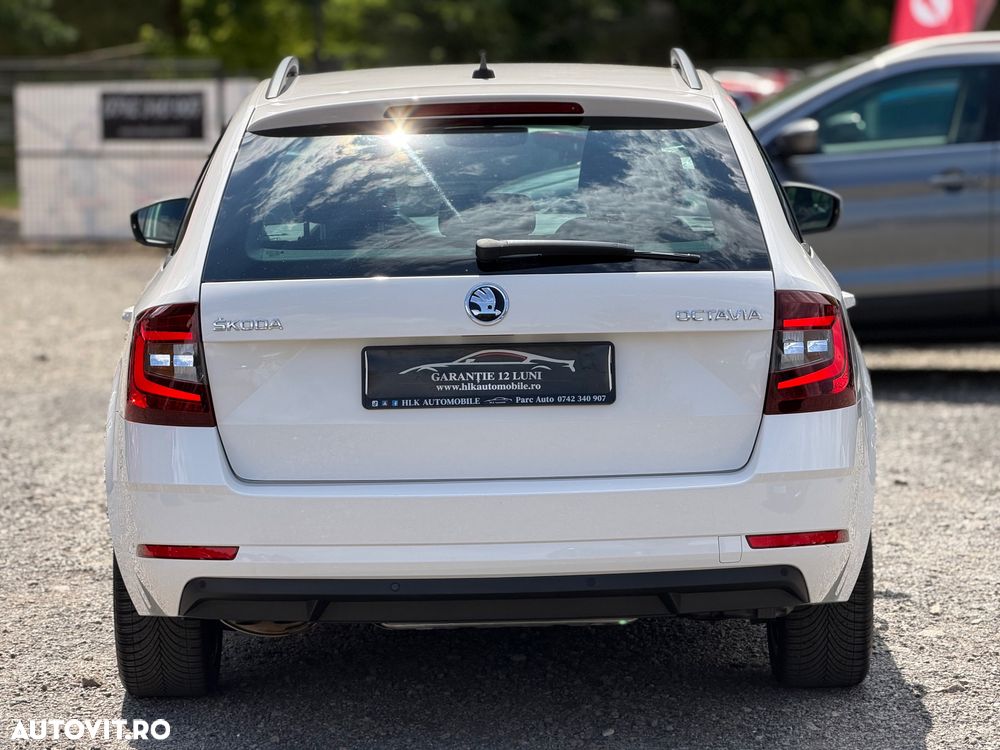 Skoda Octavia 2.0 TDI DSG Ambition - 18