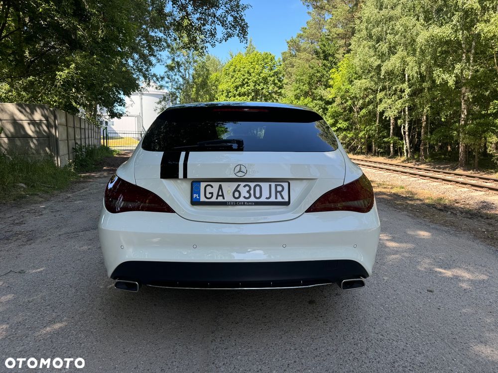 Mercedes-Benz CLA 200 7G-DCT - 9