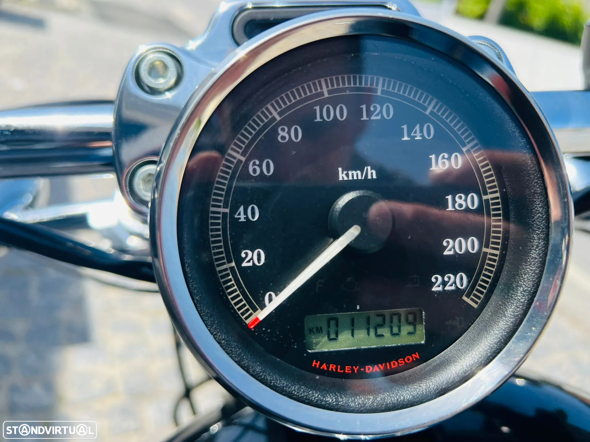 Harley-Davidson Sportster 1200 custom - 13