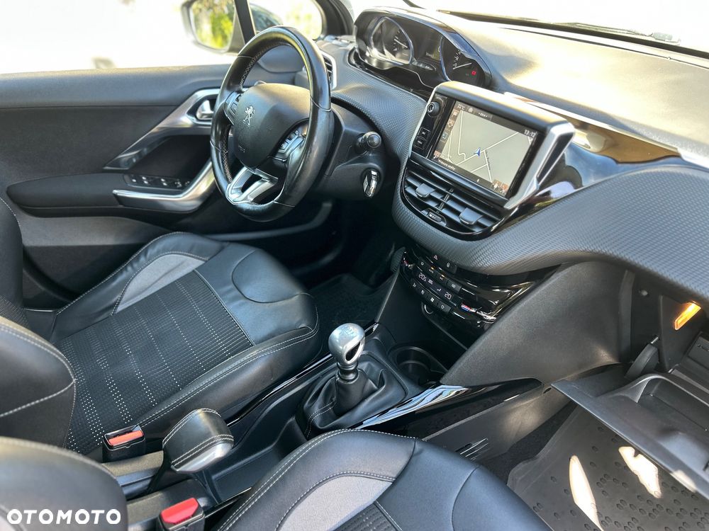 Peugeot 2008 BlueHDi FAP 120 STOP & START Allure - 35