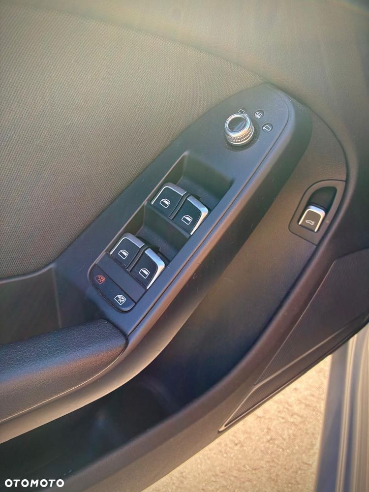 Audi A4 Avant 2.0 TDI Multitronic - 4