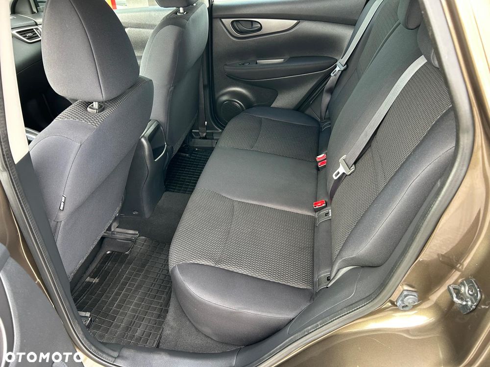 Nissan Qashqai - 17