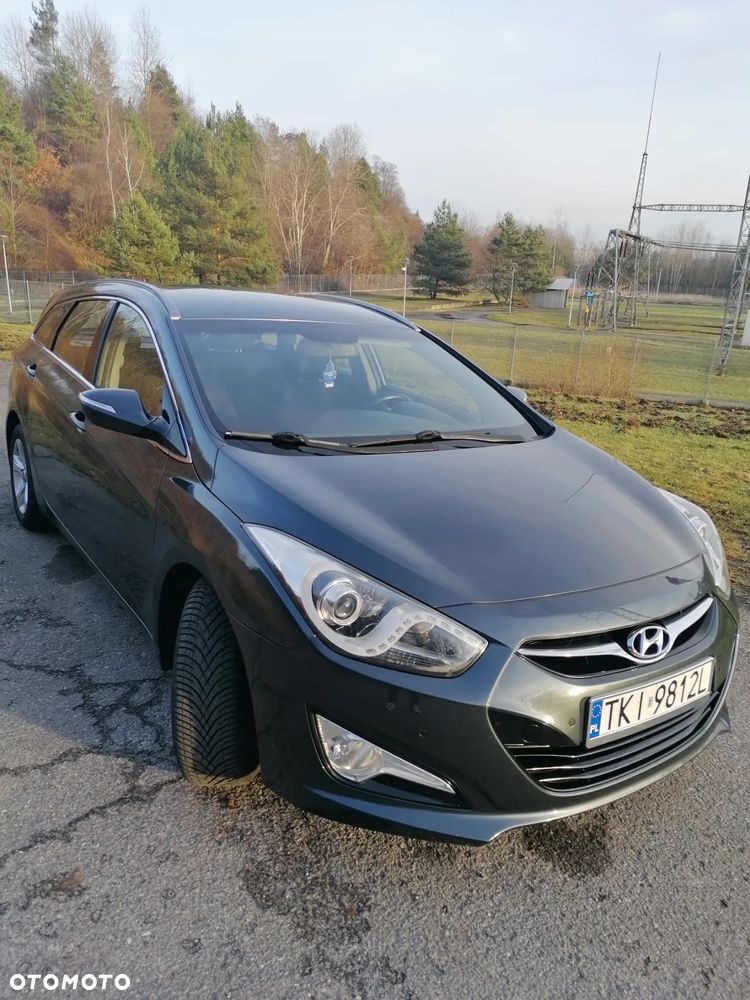 Hyundai i40 Kombi blue 1.7 CRDi Trend - 14