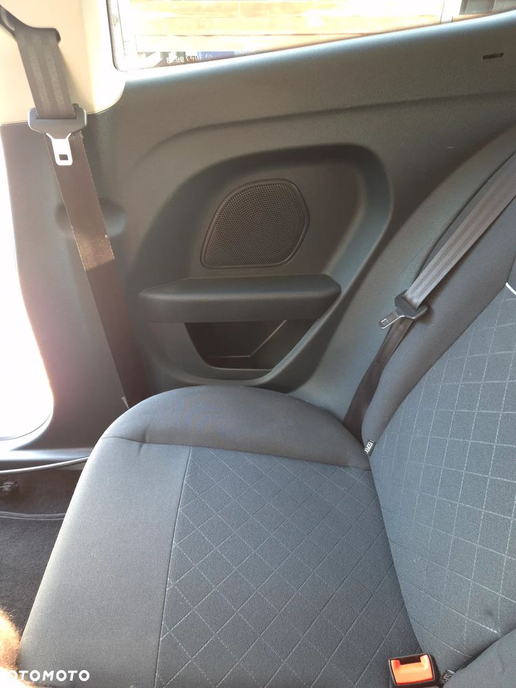 Ford Fiesta 1.25 Trend EU5 - 38