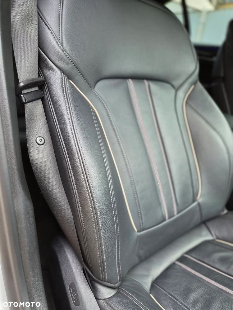 BMW Seria 5 520d MHEV M Sport sport - 21