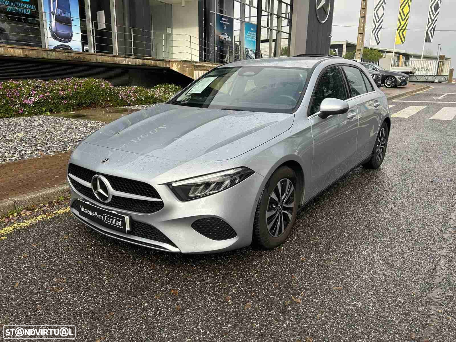 Mercedes-Benz A 200 Standard - 2