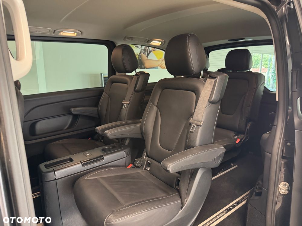 Mercedes-Benz Klasa V 250 d kompakt 9G-TRONIC - 15