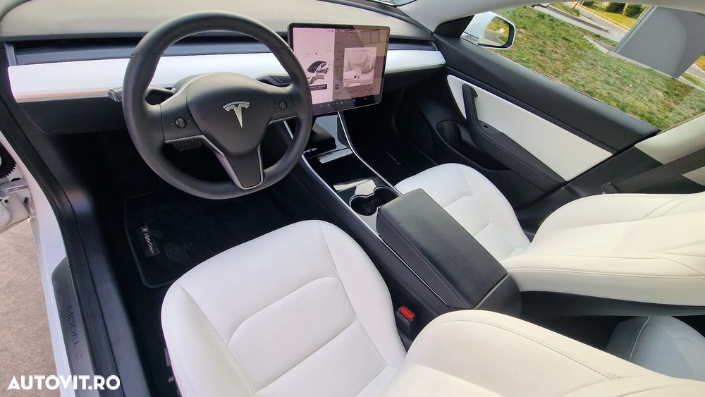Tesla Model 3 Standard Reichweite Plus Hinterradantrieb - 18