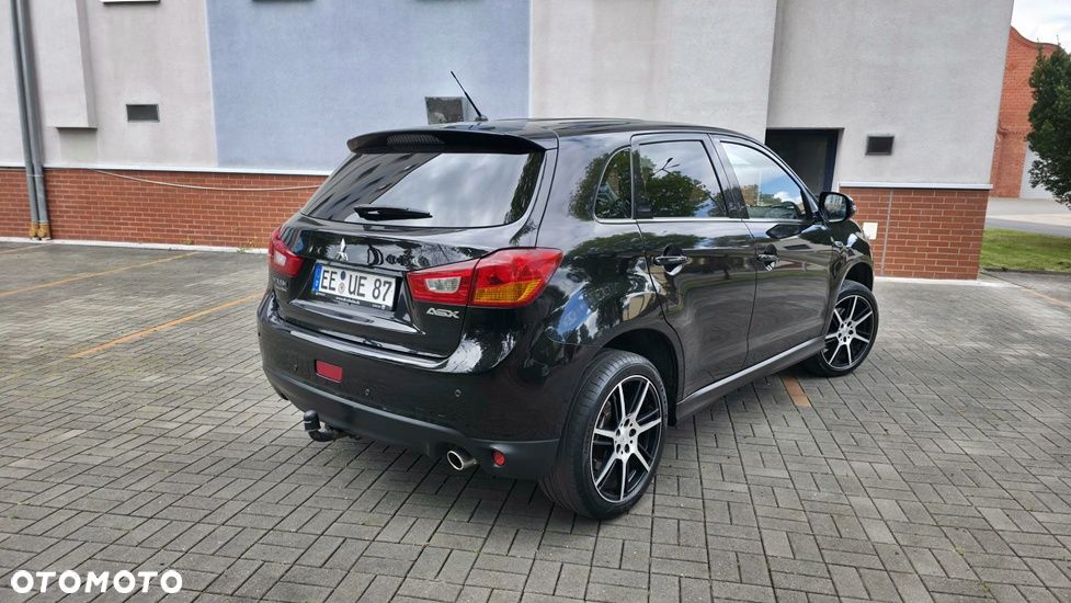 Mitsubishi ASX 1.6 Invite Navi - 3