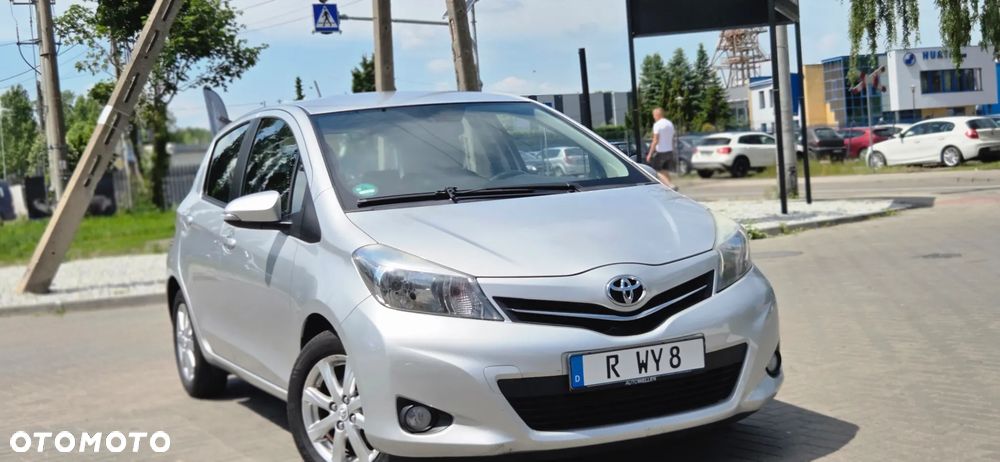 Toyota Yaris 1.33 VVT-i Executive - 21