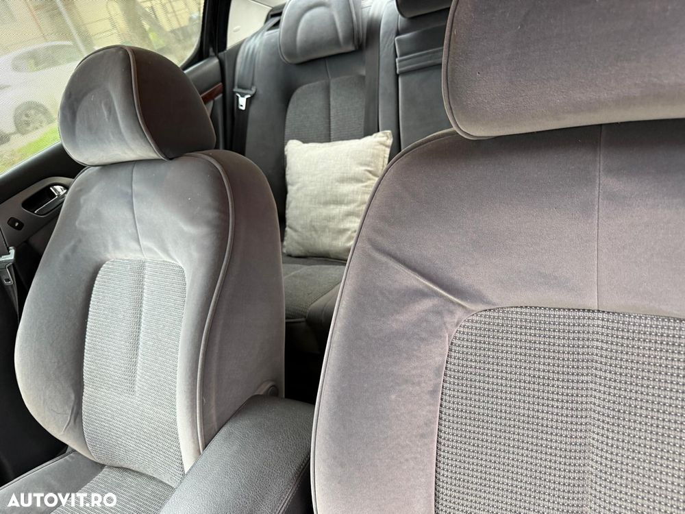 Peugeot 407 SW 2.0HDi ST Executive - 3