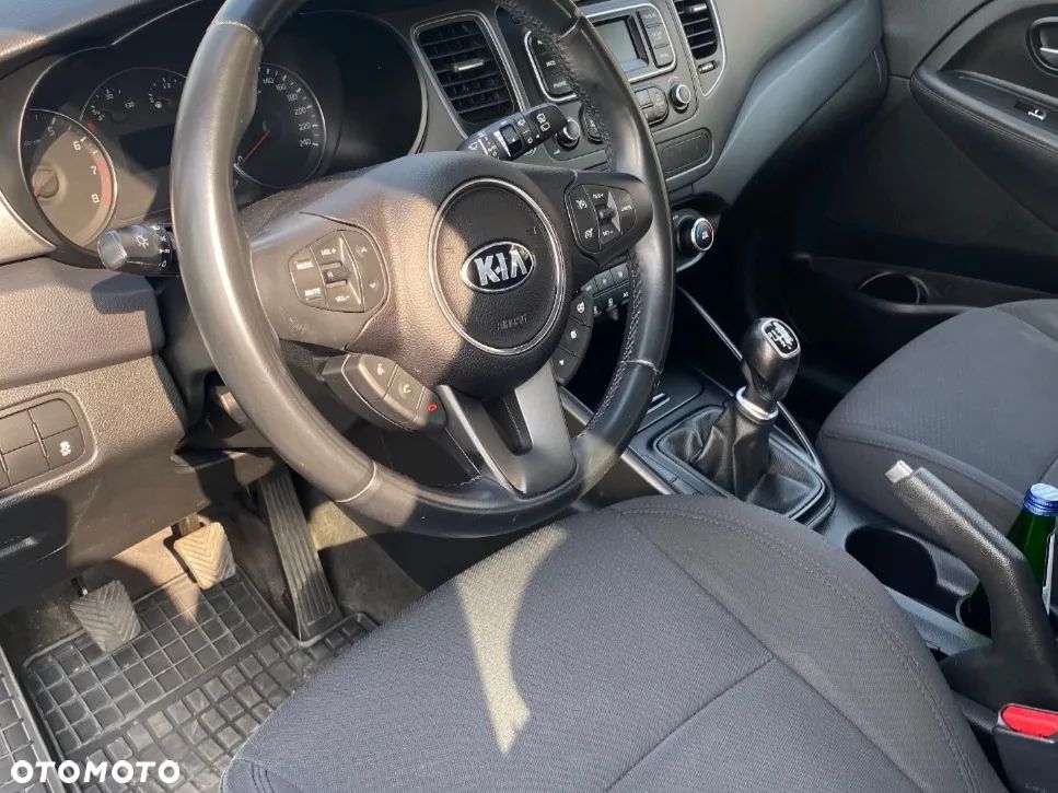Kia Carens 1.6 GDI M - 2