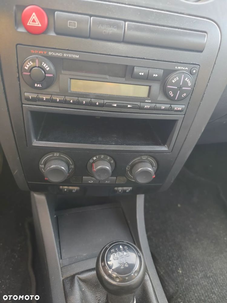 Seat Ibiza 1.4 16V Sport Edition - 6