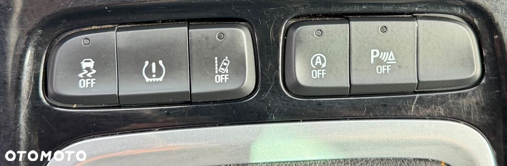 Opel Crossland X - 20