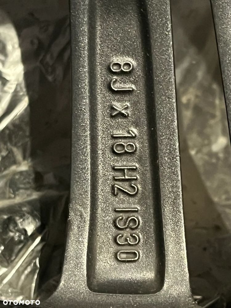 BMW Felga 5x112 8J x 18 ET 30 6863420 1szt - 6