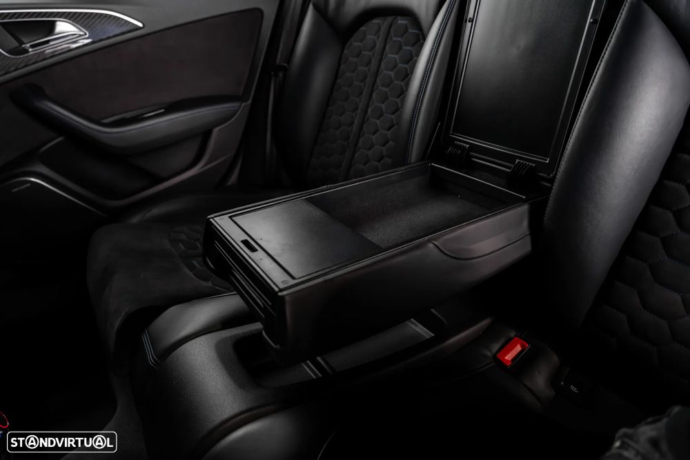 Audi RS6 Avant 4.0 TFSi Plus quattro Tiptronic - 28