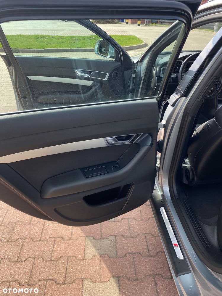 Audi A6 Avant 2.0 TDI Multitronic - 11