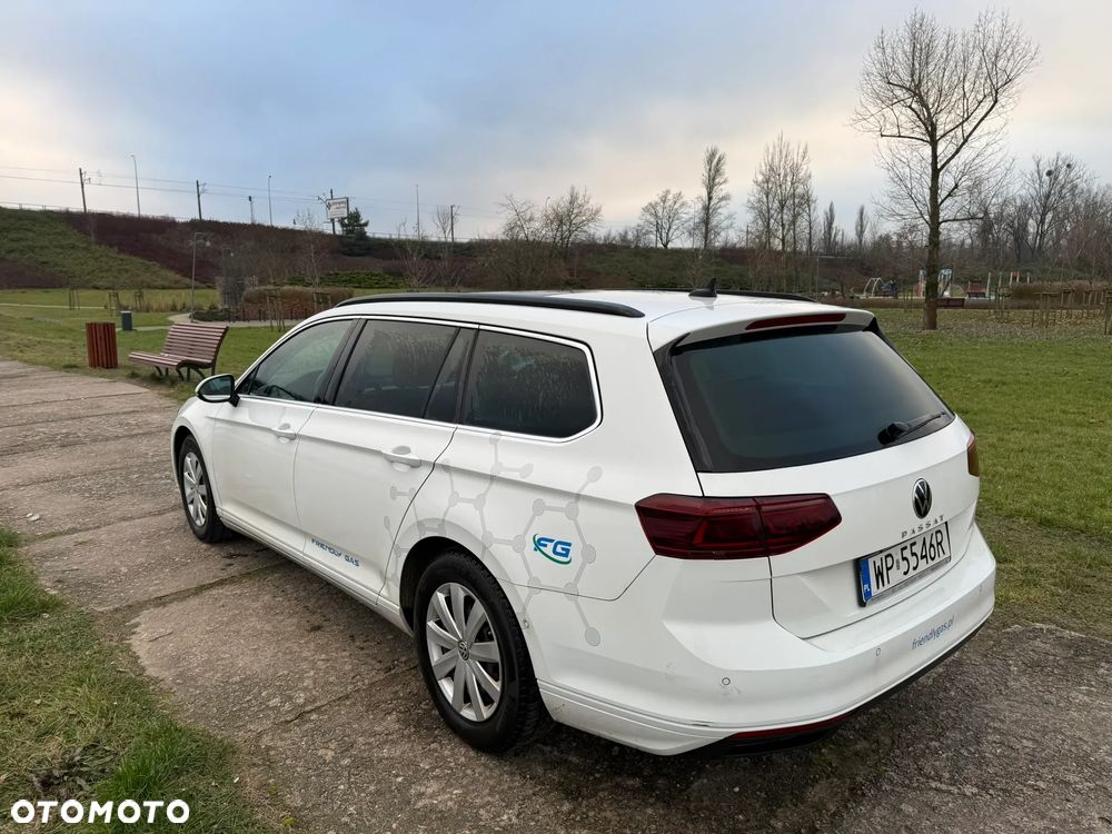 Volkswagen Passat 2.0 TDI SCR DSG Business - 6