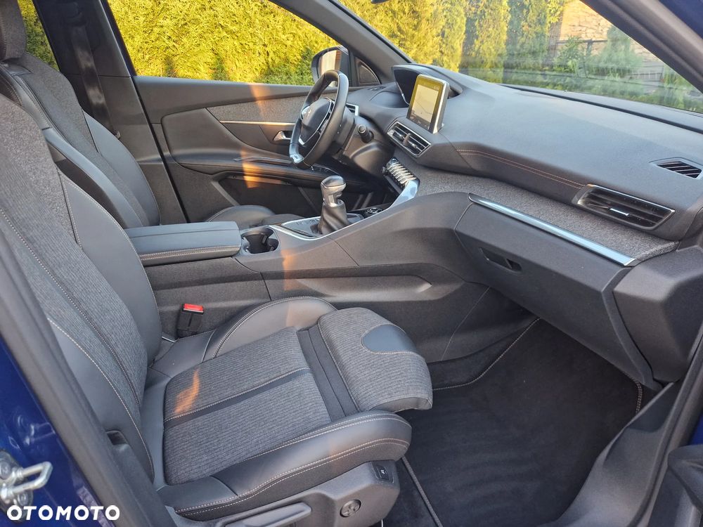 Peugeot 3008 - 36
