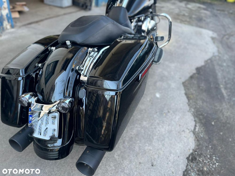 Harley-Davidson Touring Street Glide - 5