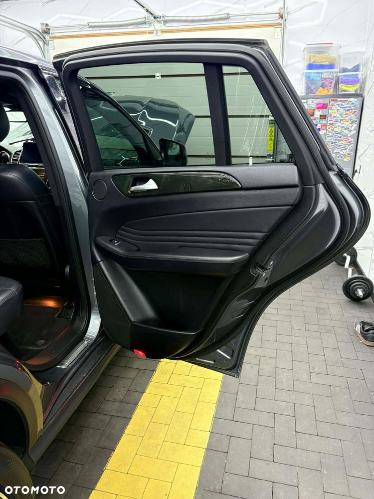 Mercedes-Benz GLE - 8