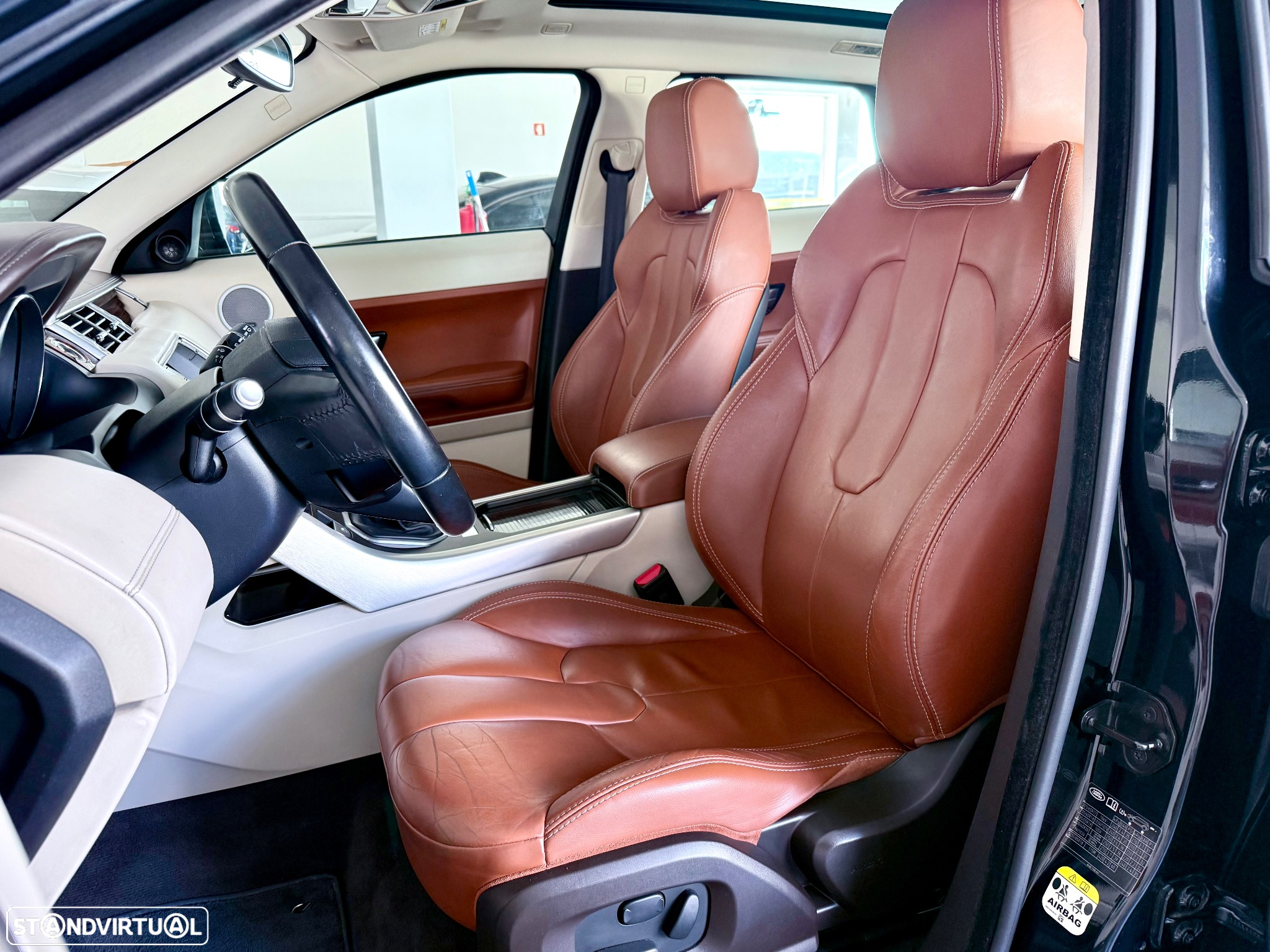 Land Rover Range Rover Evoque 2.2 eD4 Dynamic - 16