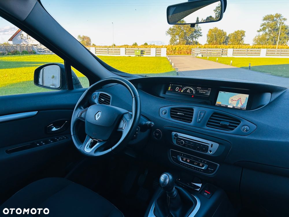 Renault Scenic 1.2 TCe Energy Limited EU6 - 17