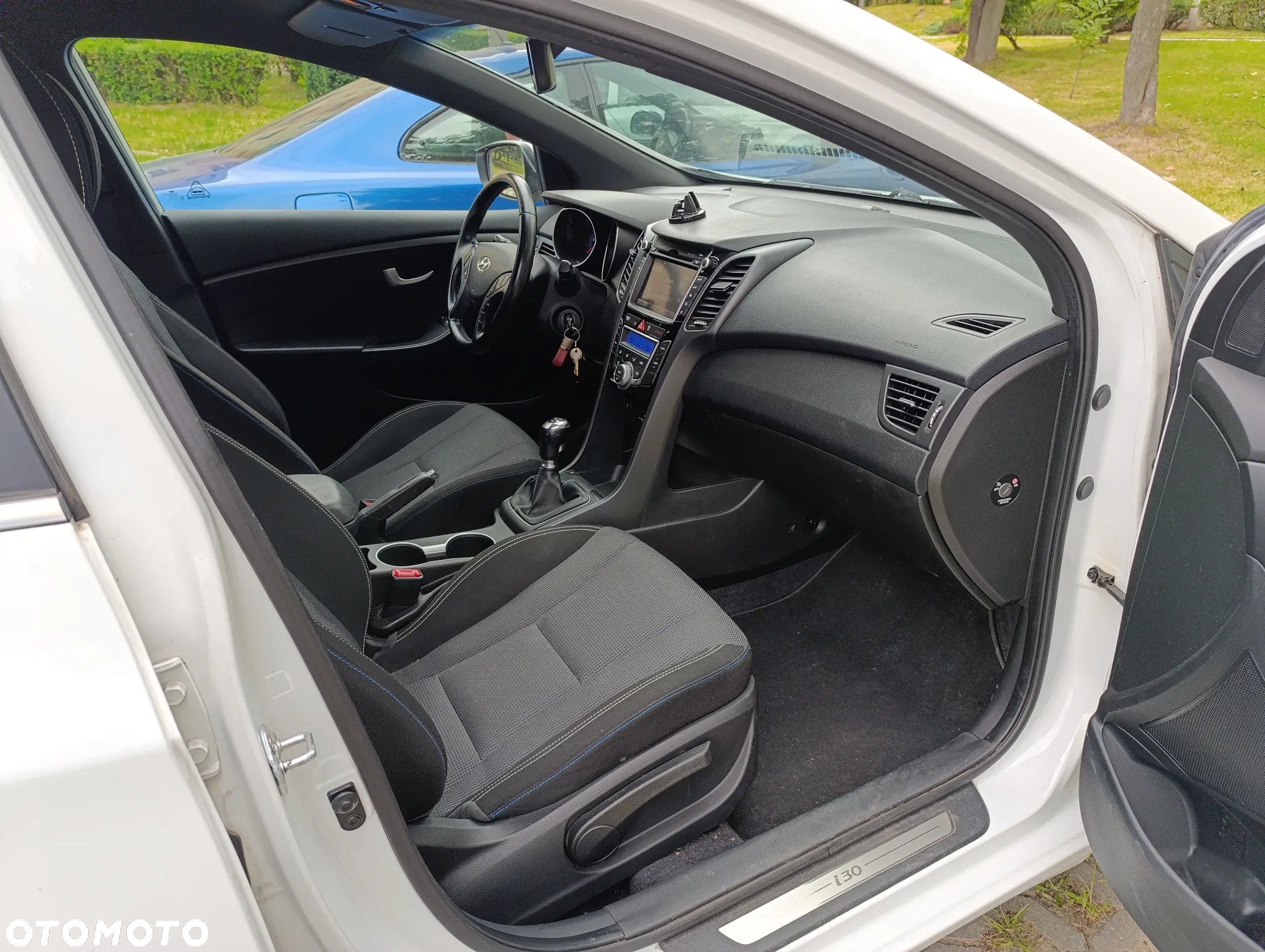Hyundai i30 1.6 D GO - 14