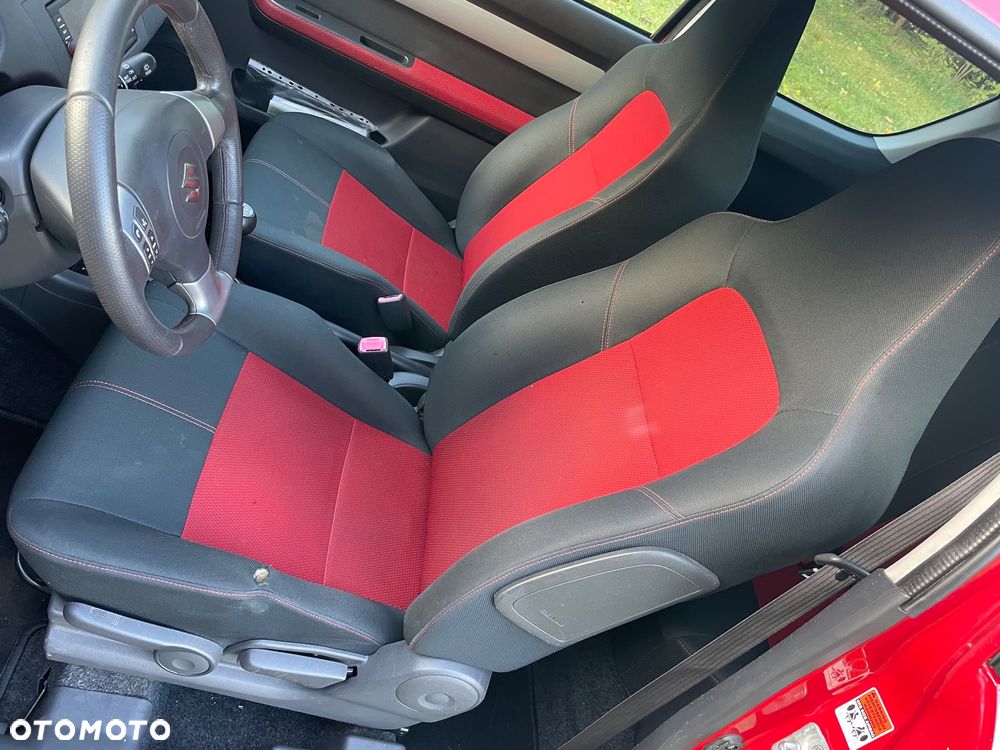 Suzuki Swift 1.6 Sport Rallye N' Style - 12