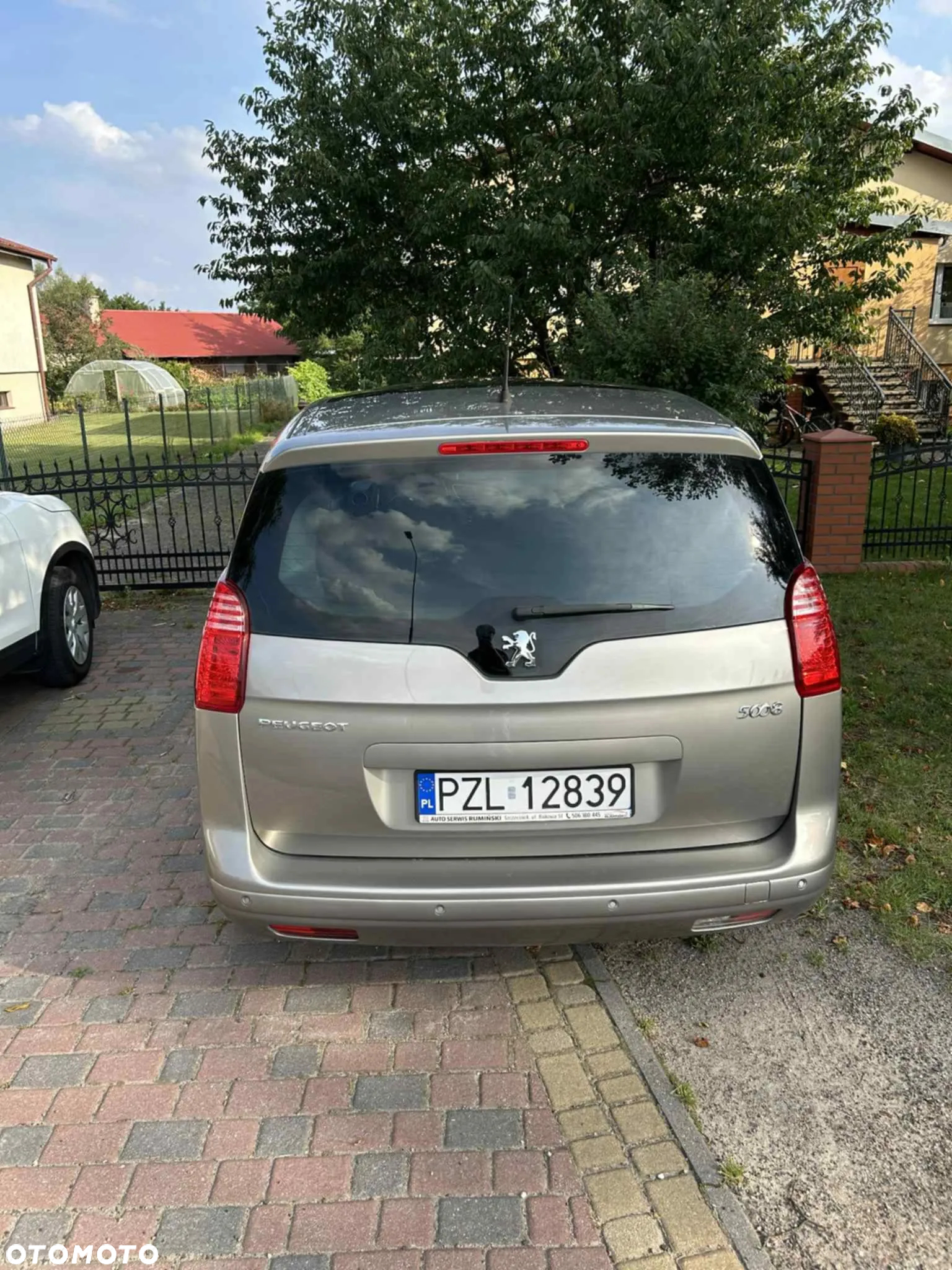 Peugeot 5008 - 3