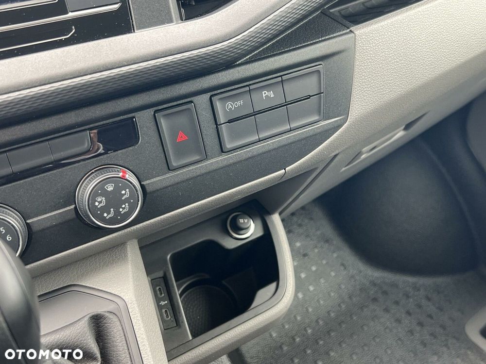 Volkswagen Transporter - 27