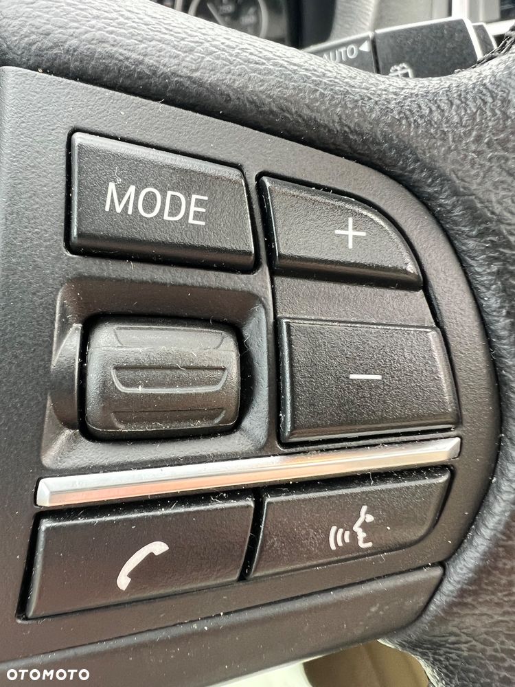 BMW X3 xDrive28i - 18