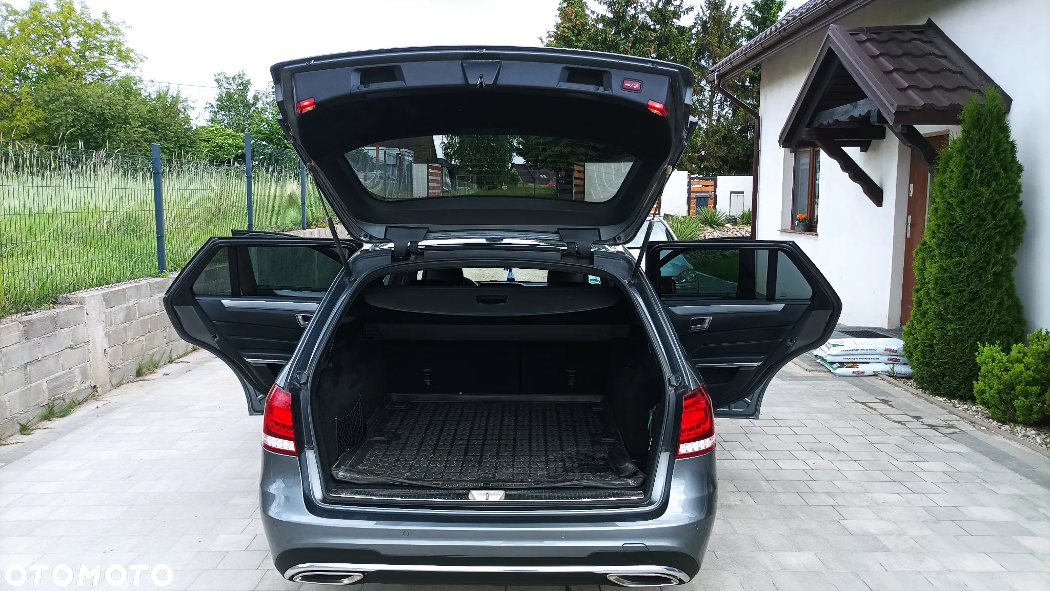 Mercedes-Benz Klasa E 250 BlueTEC 9G-TRONIC Avantgarde - 12