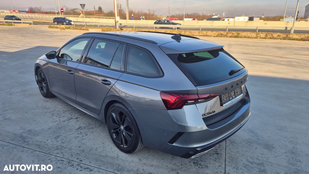 Skoda Octavia Combi 2.0 TDI DSG RS Plus - 3