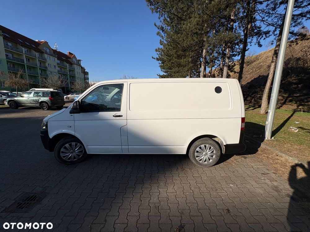 Volkswagen T5 - 29