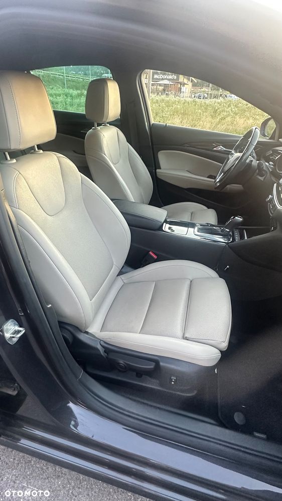 Opel Insignia 2.0 CDTI 4x4 GS Line S&S - 3