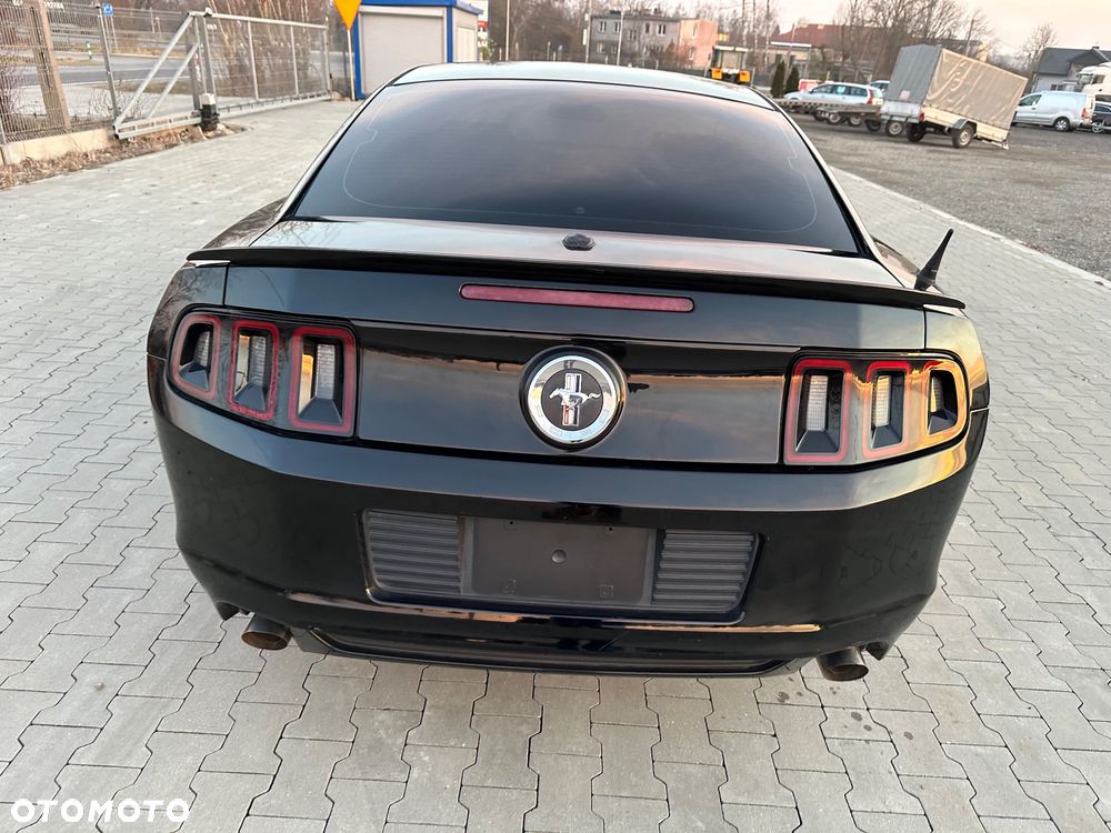 Ford Mustang 3.7 V6 Premium - 12