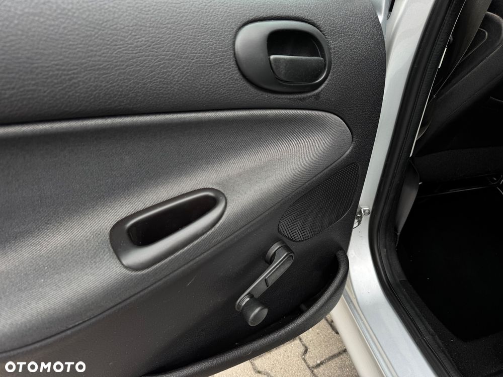 Peugeot 206 1.4 Generation - 26