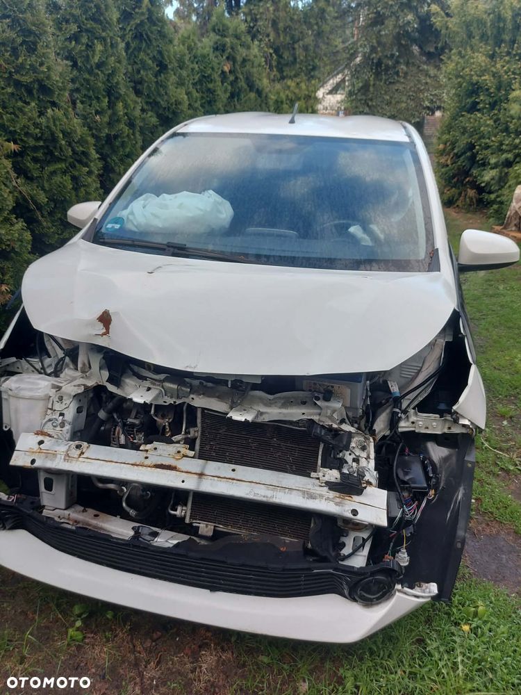 Toyota Aygo x-play - 2