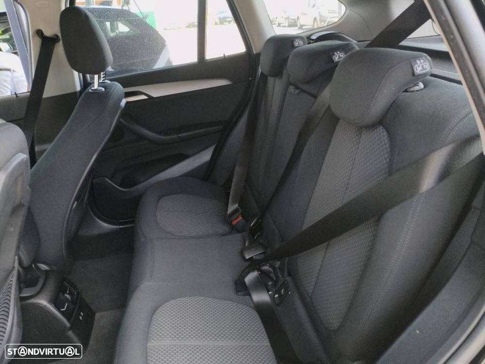 BMW X1 - 4