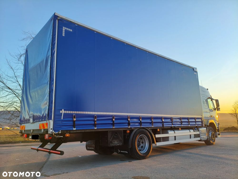 Volvo FM 410 / Firanka / Plandeka 7,70 / 2016 - 21