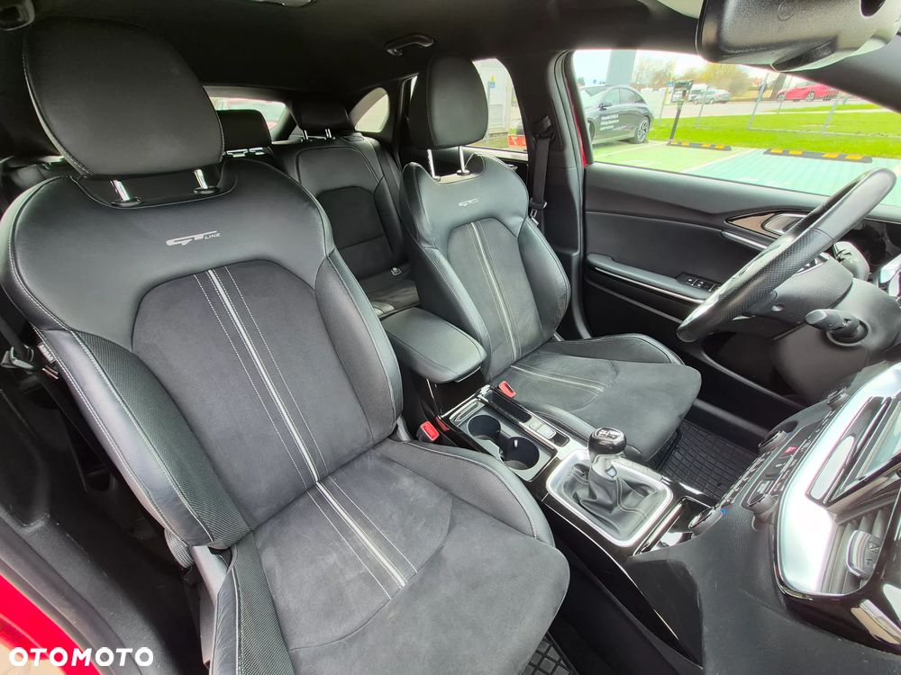 Kia ProCeed 1.4 T-GDI GT Line - 18