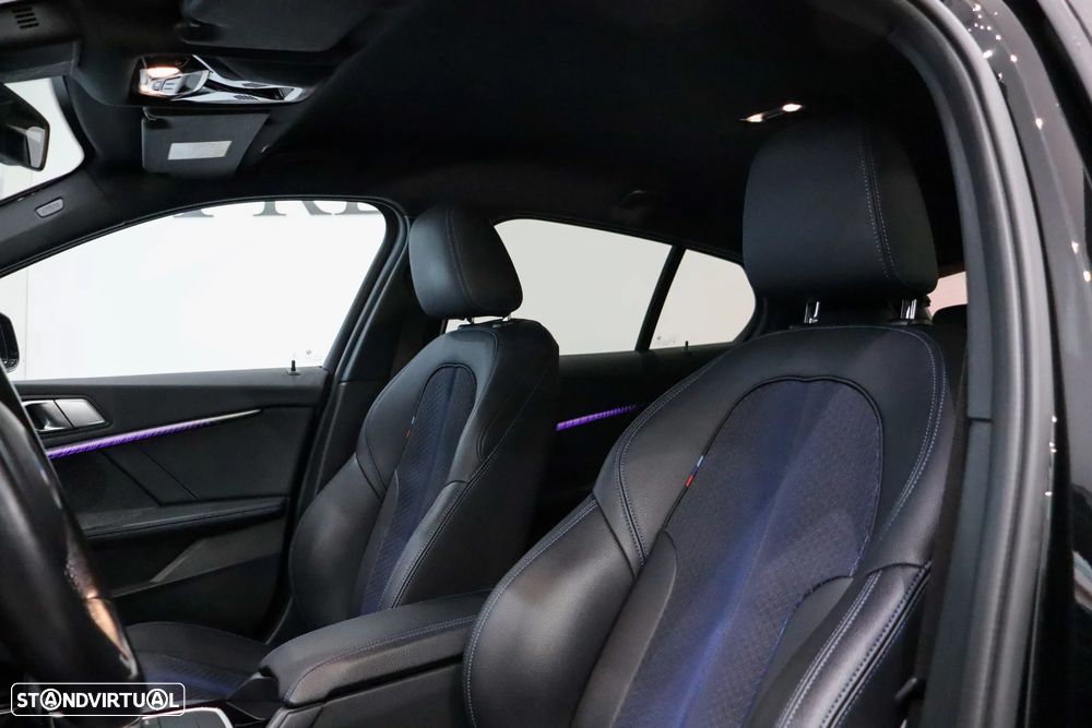 BMW 116 d Pack Desportivo M Auto - 11