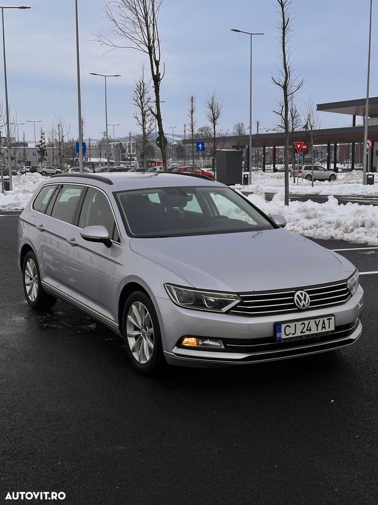Volkswagen Passat 2.0 TDI DSG (BlueMotion Technology) Comfortline - 3