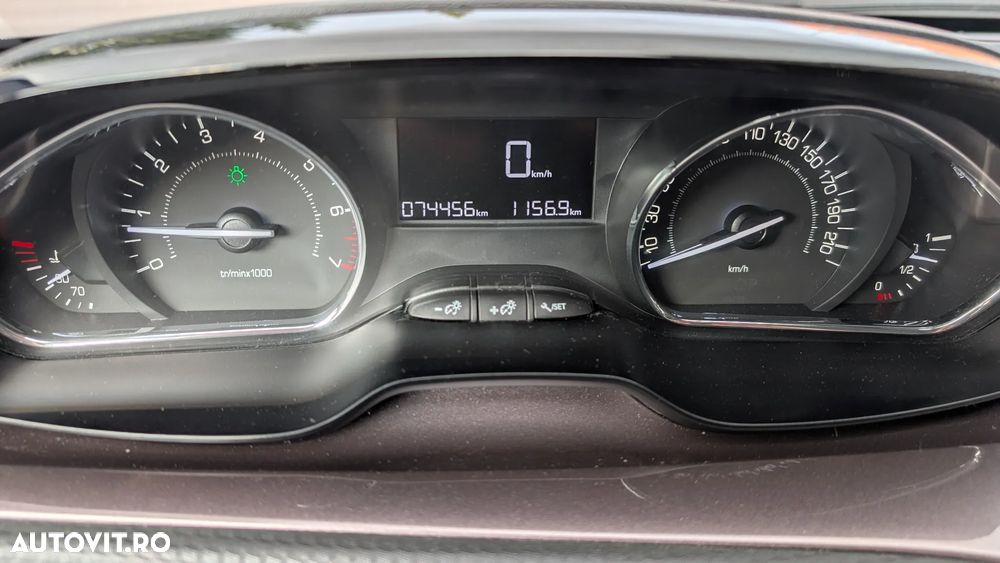 Peugeot 2008 PureTech 82 Active - 27