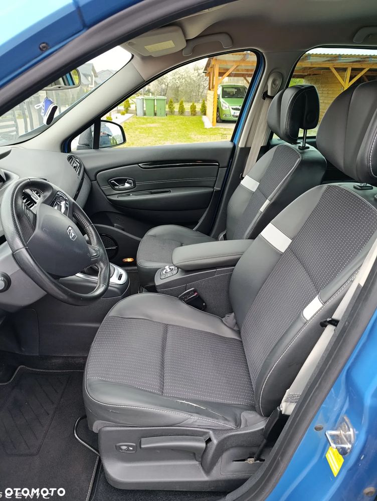 Renault Scenic Energy dCi 130 Start & Stop Bose Edition - 16