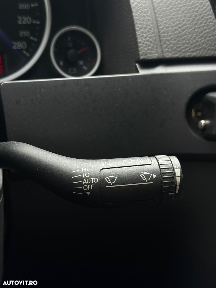 Volkswagen Touareg 2.5 R5 TDI DPF Aut. - 34