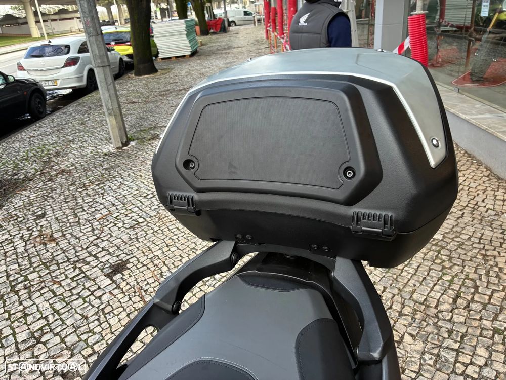 Honda ADV 350 IA - 11